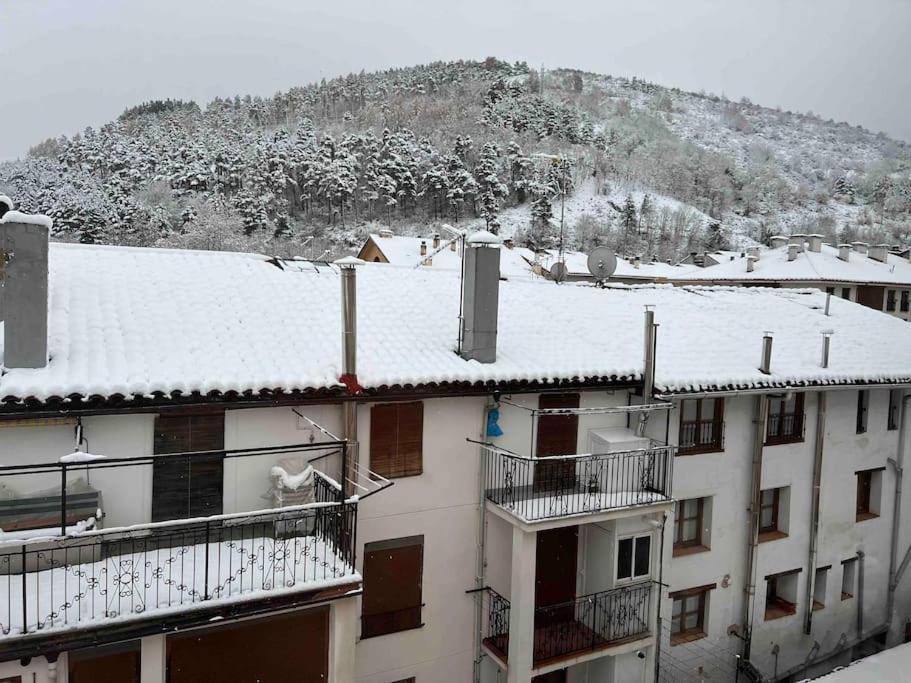 Apartamento Recien Reformado En 에스카레이 외부 사진