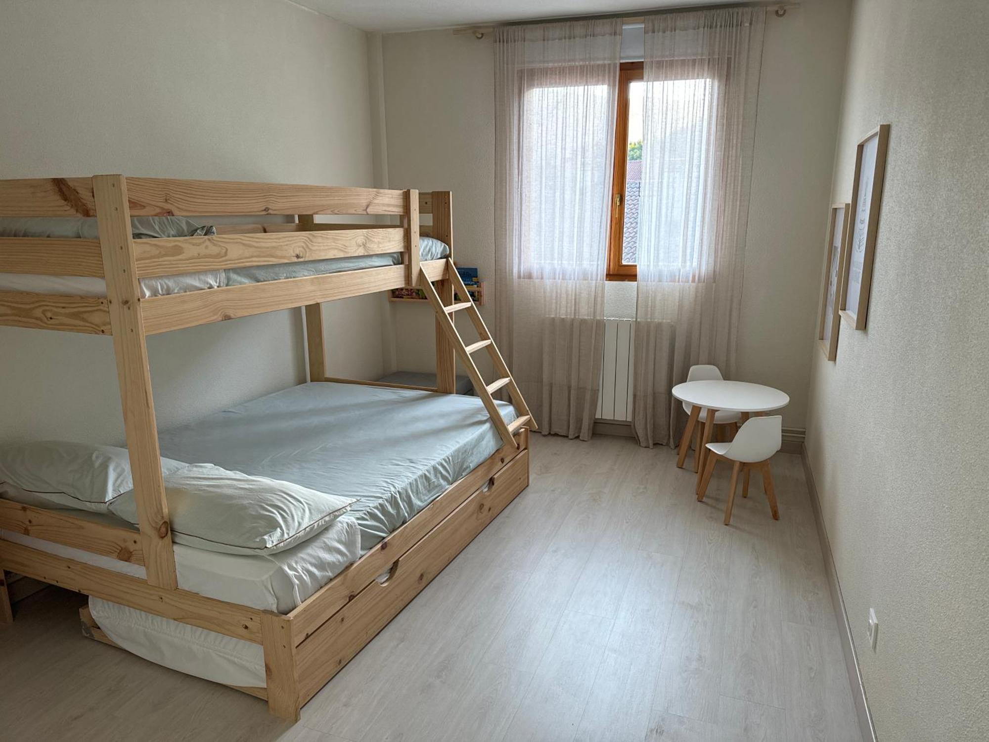 Apartamento Recien Reformado En 에스카레이 외부 사진